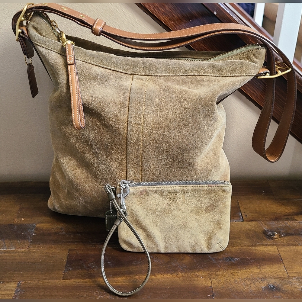 Coach Suede Olive Green Shoulder Bag 9324 - Picture 16 of 16